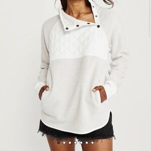 Abercrombie Quilted Fleece Pullover (XXS)